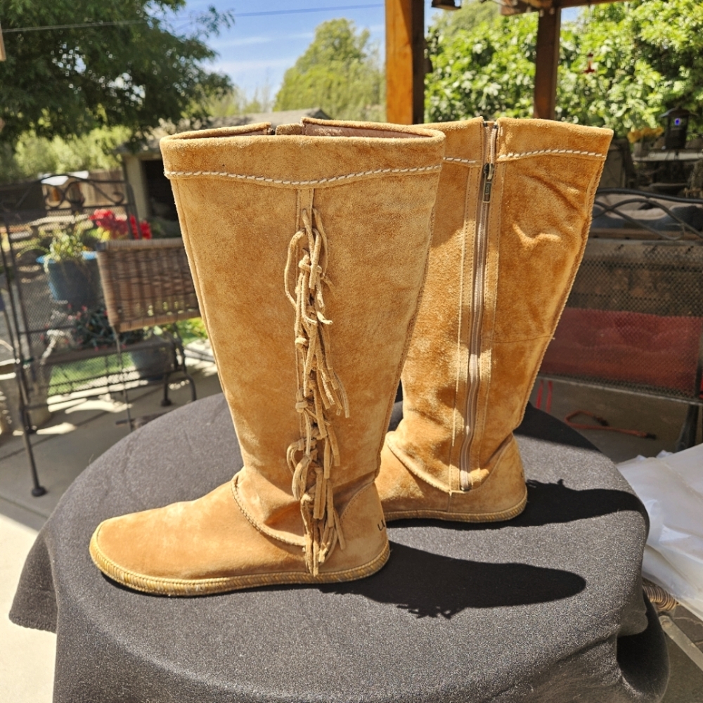 UGG Tall Tan Boots with Suede Finish And Fringe